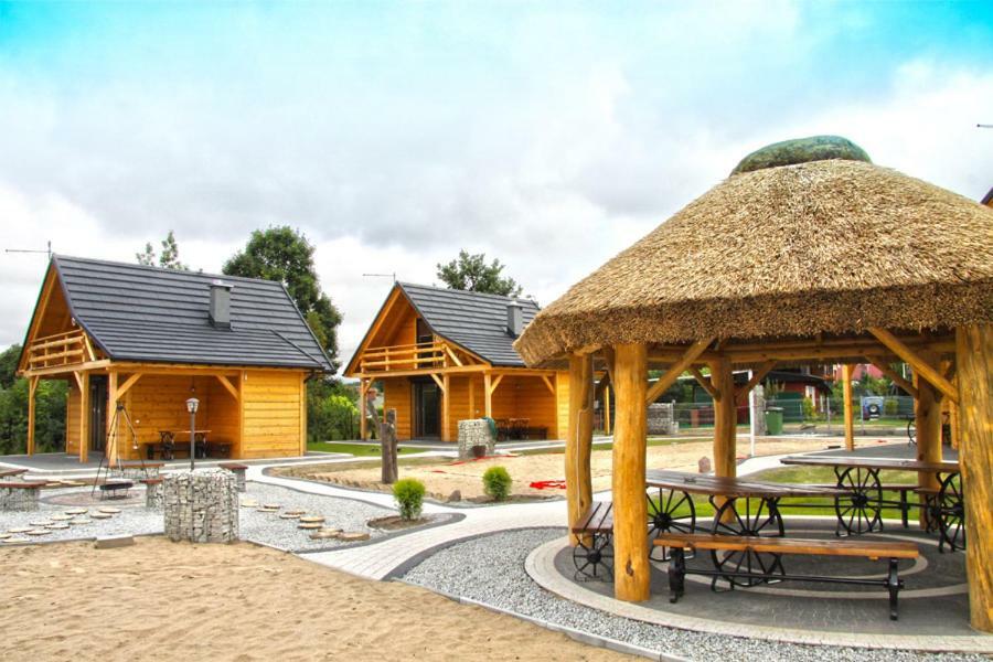 Bacowki Nad Jeziorem Goszcza Lubrza  Ngoại thất bức ảnh