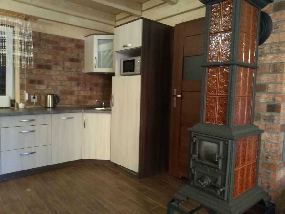 Bacowki Nad Jeziorem Goszcza Lubrza  Ngoại thất bức ảnh