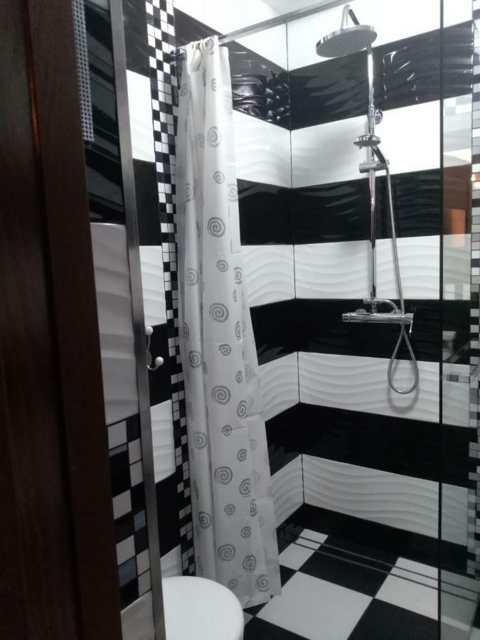 Bacowki Nad Jeziorem Goszcza Lubrza  Ngoại thất bức ảnh